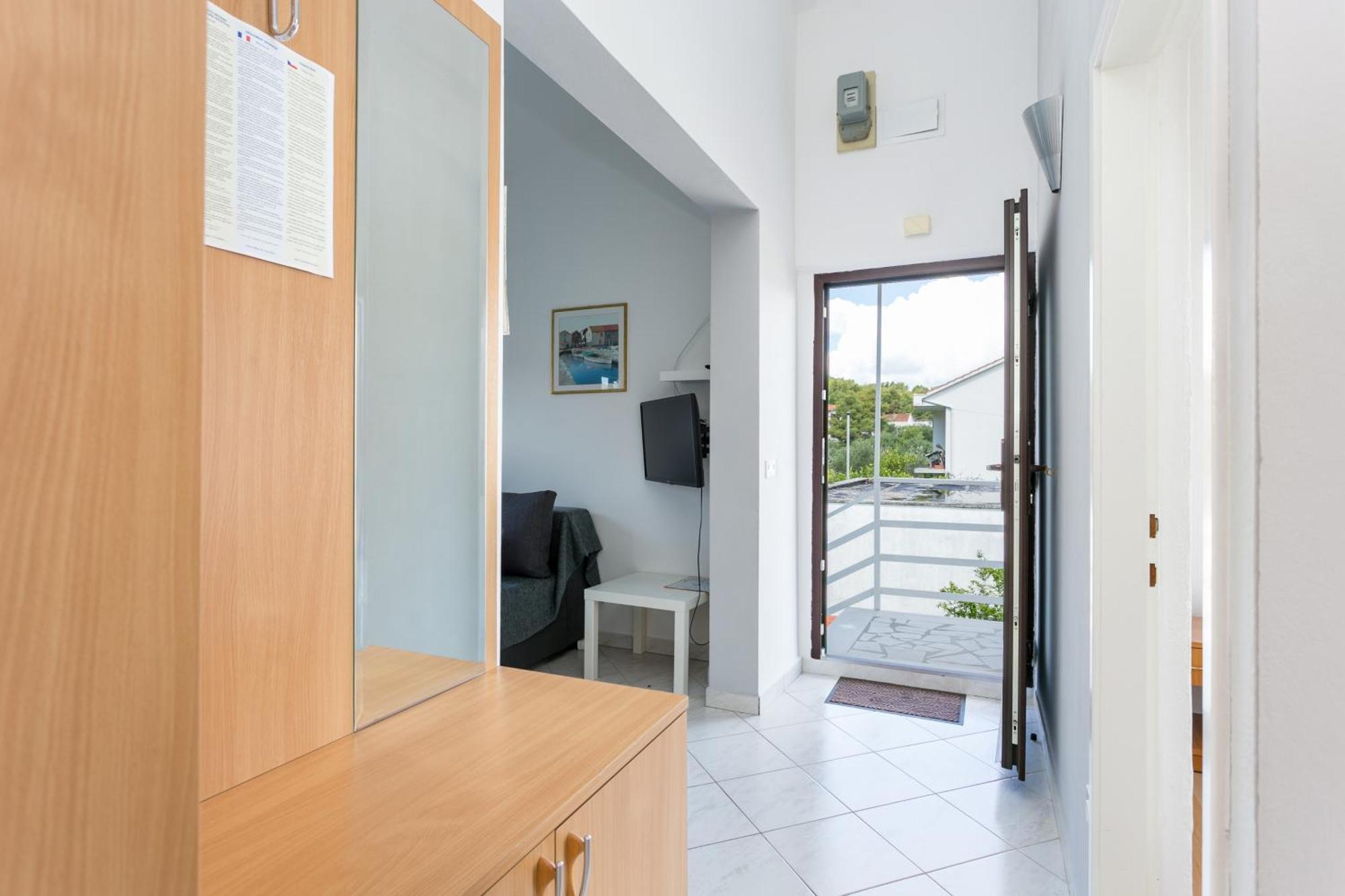 Apartments By The Sea Slatine, Ciovo - 6000 Zewnętrze zdjęcie